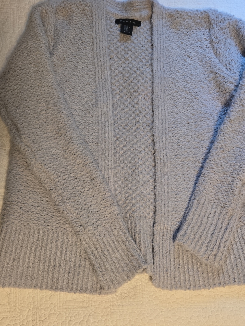 Tahari Light Gray Open-Front Knit Cardigan - Cozy And Warn